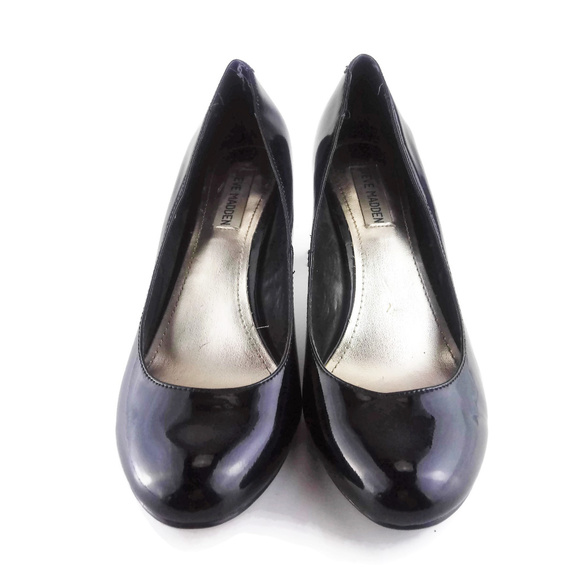 Steve Madden Ulltra Black Patent Leather High Heel - Picture 3 of 6